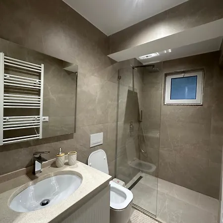 Apartment Glenis Luxury