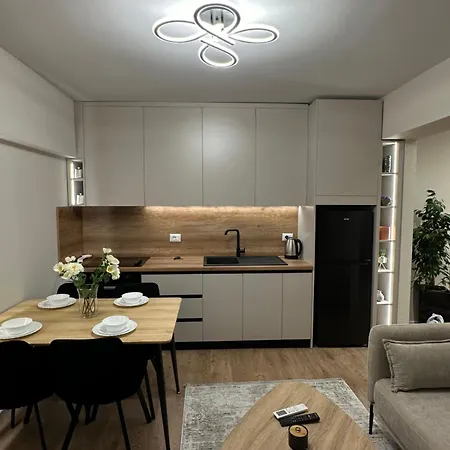 Glenis Luxury Апартаменты *