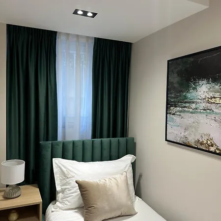 Апартаменты Glenis Luxury *